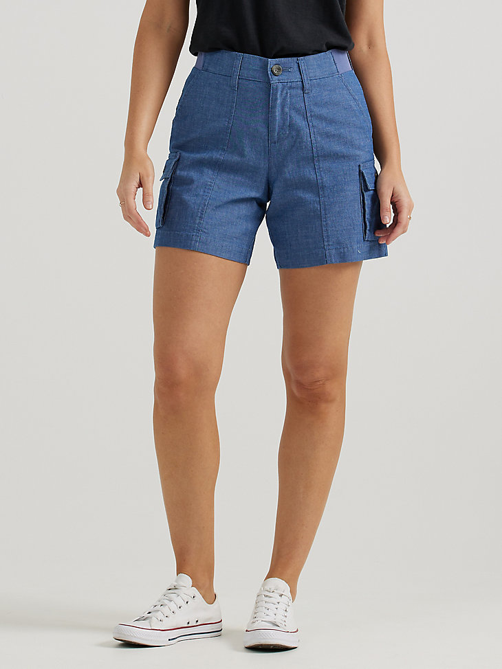 Women's Ultra Lux Comfort with Flex-to-Go Relaxed Fit Cargo Short in  Chambray