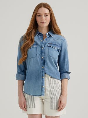 Women's Western Denim Snap Shirt in Mt Range alternative view