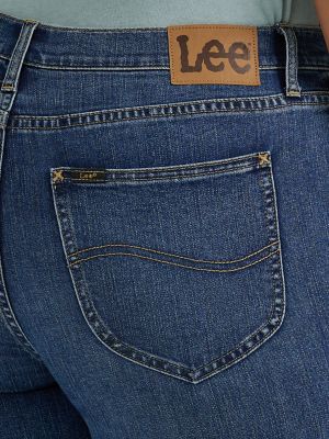 Women's Legendary Regular Fit Capri (Plus) in Clear Nights alternative view 4