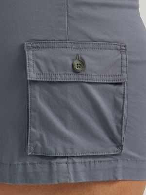 Women's Ultra Lux Comfort with Flex-to-Go Relaxed Fit Cargo Short (Plus) in Tech Grey alternative view 5