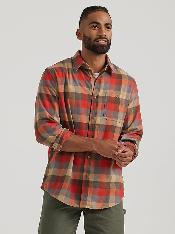 Men's Flannel Plaid Button-Down Shirt