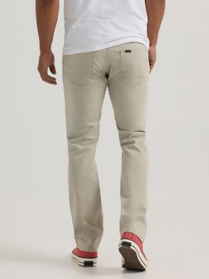 Men's Extreme Motion Slim Straight Twill Jean in Salina Stone