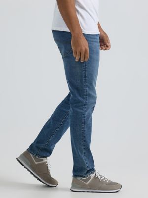 Men's Extreme Motion Regular Taper Jean in Jumper alternative view 3