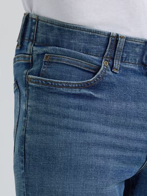 Men's Extreme Motion Regular Taper Jean in Jumper alternative view 5