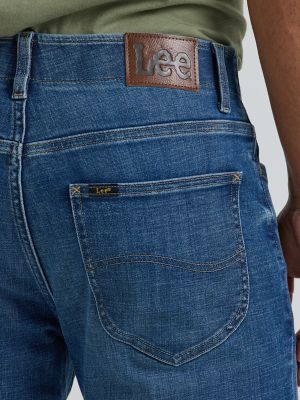 Men's Extreme Motion Regular Taper Jean in Bessemer alternative view 5