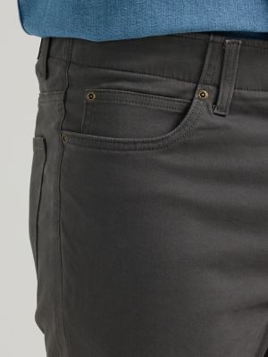 Men's Extreme Motion Relaxed Straight Twill Jean in Static Grey