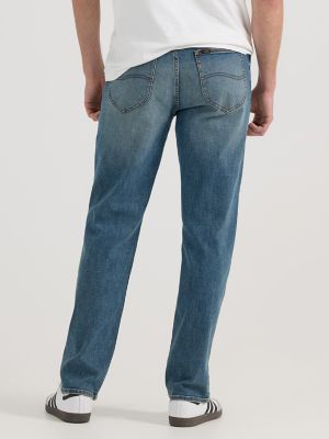 Men's Extreme Motion Relaxed Straight Jean in Zone alternative view 2