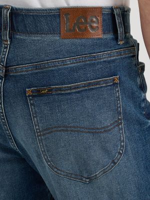 Men's Extreme Motion Relaxed Straight Jean in Warrior alternative view 4