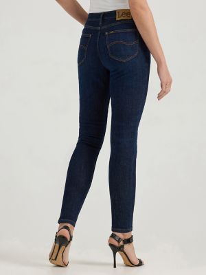 Women's Legendary Skinny Jean in Dark Strides