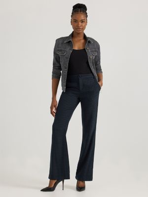 Women's Wrinkle Free Bootcut Pant | Women | Lee®