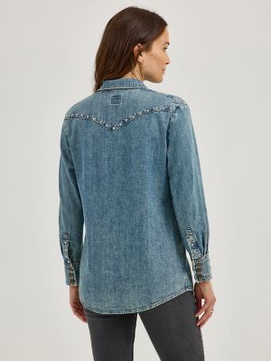 Women's Studded Working Western Denim Shirt in Setting Sun alternative view 2
