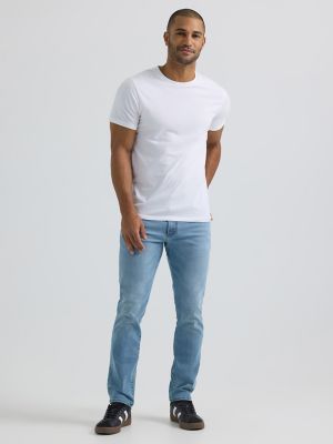 Men's Extreme Motion Regular Taper Jean
