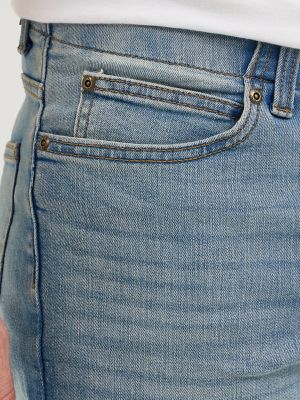 Men's Extreme Motion MVP Regular Bootcut Jean in Knox