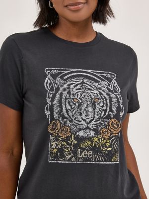 Women's Yellow Rose Tiger Graphic Tee in Jet Black alternative view 2