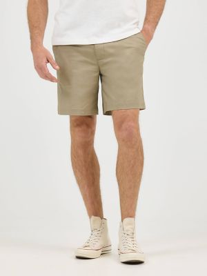Men's Extreme Motion 7" Flat Front Short in Kansas City Khaki alternative view