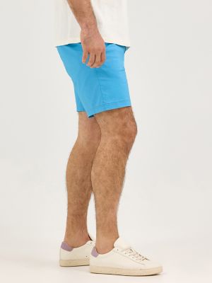 Men's Extreme Motion 7" Flat Front Short in Stream Blue alternative view 3