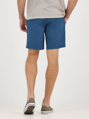 Men's Extreme Motion 7" Flat Front Short in Orion Blue