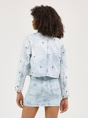 Women's Floral Embroidered Crop Chore Jacket in Wow Piece alternative view 3