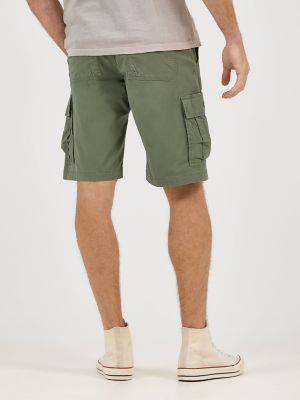 Men's Extreme Motion Carolina Ripstop Cargo Short in Olive Grove alternative view 2