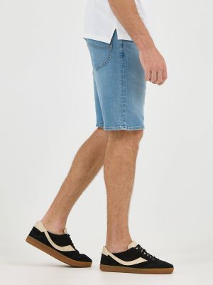Men's Extreme Motion Straight Fit Denim Short in Tenney alternative view 3