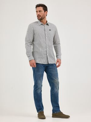 Men's Extreme Motion All Purpose Stripe Button Down Shirt in Navy Ecru Stripe alternative view 3