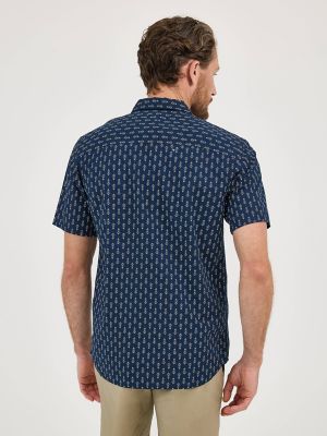 Men's Extreme Motion All Purpose Short Sleeve Print Button Down Shirt in Rivet Navy alternative view