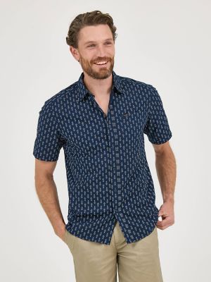 Men's Extreme Motion All Purpose Short Sleeve Print Button Down Shirt