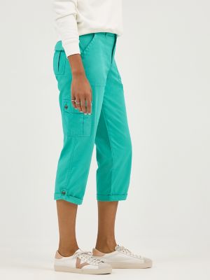 Women's Ultra Lux Comfort with Flex-to-Go Relaxed Fit Cargo Capri in Grassy Green alternative view 3