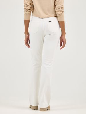 Women's Legendary Regular Bootcut Jean in Light Form alternative view 2