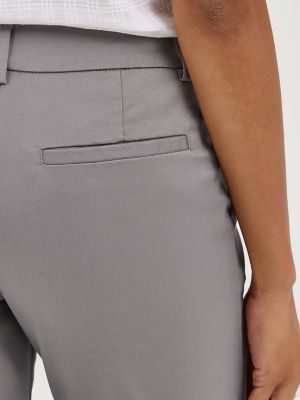 Women's Wrinkle Free Capri in HD Lee Gray alternative view 4