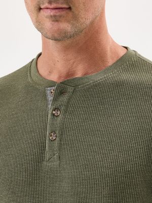 Men's Waffle Knit Henley Shirt in Forest Night alternative view 2