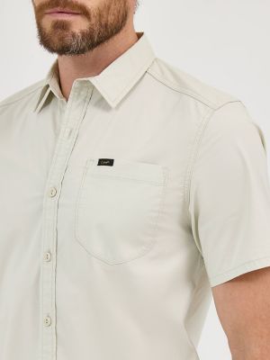 Men's Extreme Motion Short Sleeve Performance Shirt in Obsidian Grey alternative view 2