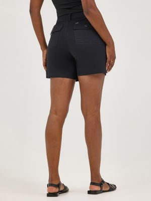 Women's Legendary Utility Short in Unionall Black alternative view 2
