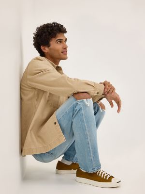 Men's Knee Distressed West Straight Jean in Mills Crossing alternative view