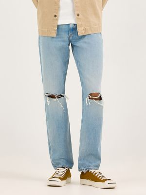 Men's Knee Distressed West Straight Jean in Mills Crossing alternative view 2