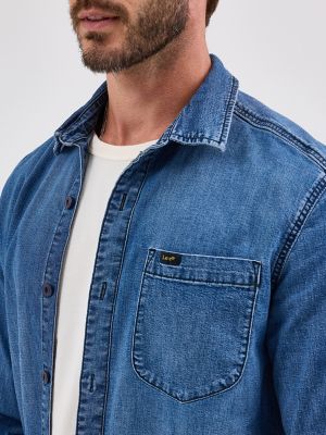 Men's Elton John Extreme Motion All Purpose Shirt in Medium Wash Indigo alternative view 3