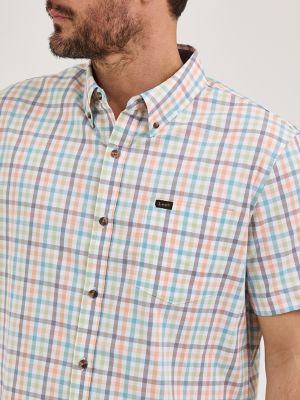 Men's Short Sleeve Thin Line Plaid Button Down Shirt in White alternative view 2