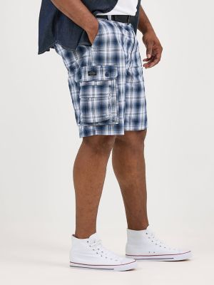 Men's Legendary Wyoming Cargo Short (Big & Tall) in Blue Plaid alternative view 3