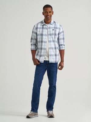 Men's Extreme Motion Slim Straight Leg Jean in Fruition main view