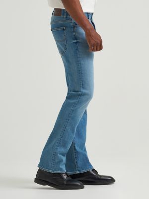 Men's Extreme Motion Slim Bootcut Jean in Tenacity alternative view 3