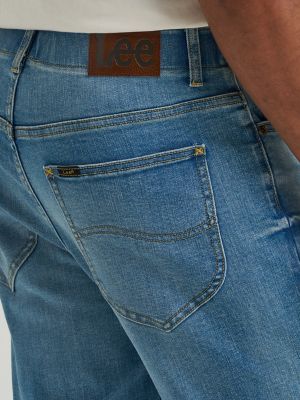 Men's Extreme Motion Slim Bootcut Jean in Tenacity alternative view 5