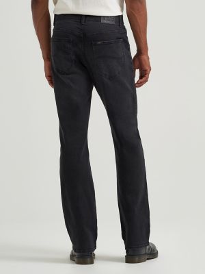 Men's Extreme Motion Bootcut Jean in Sion