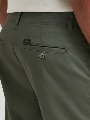 Men's Extreme Motion Slim Fit Khaki Pant