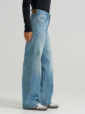 Lic•*¨5 1/2 LOOSE-STRAIGHT DENIM 569™ Loose Straight Fit Men's Jeans - Light Wash | Levi's® US