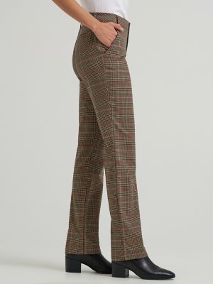 Women's Wrinkle Free Relaxed Fit Straight Leg Pant in Straw Plaid alternative view 3