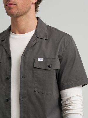Men's Short Sleeve Relaxed Fit Button Down Workshirt in Static Gray alternative view 2