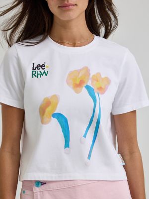 Women's Lee® x Ruohan Wang Crop Flower Tee in White alternative view 3