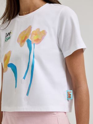 Women's Lee® x Ruohan Wang Crop Flower Tee in White alternative view 4