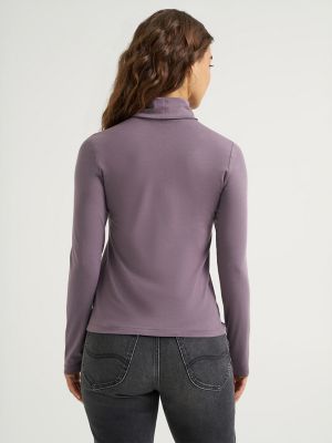Women's Fitted Turtleneck Top in Dusty Purple alternative view 2