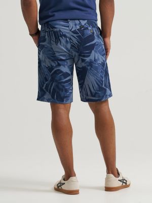 Mens Extreme Motion Short:Lake Blue Leaf:34 alternative view 2